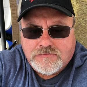 Meet your Posher, Julian